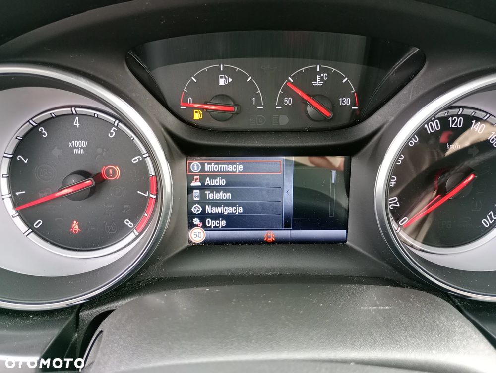 Opel Astra 1.4 Turbo Start/Stop Innovation - 29