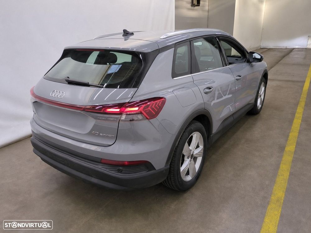 Audi Q4 e-tron 40 82 kWH - 2
