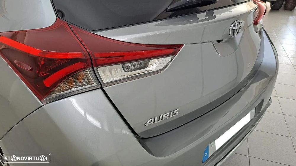 Toyota Auris 1.2T Exclusive - 21