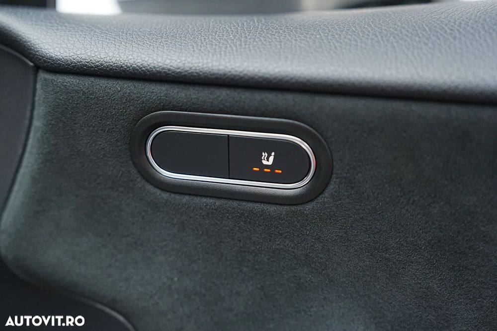 Mercedes-Benz A 180 d Sedan 7G-DCT AMG Line - 37