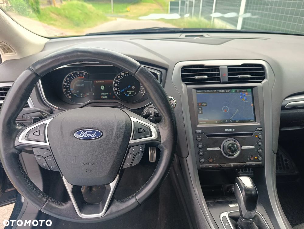 Ford Mondeo - 27