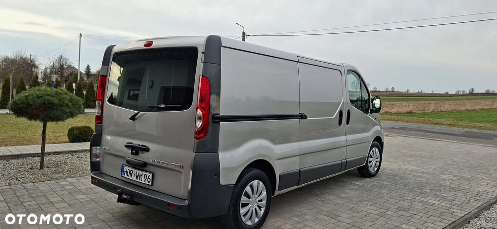 Opel vivaro - 6