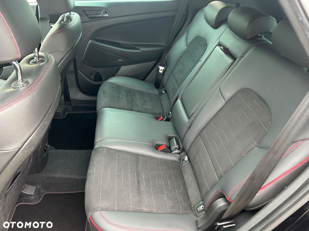 Hyundai Tucson 1.6 GDi 4WD DCT N Line - 16