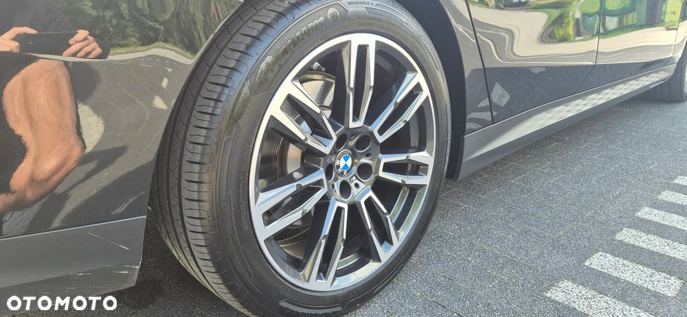 BMW Seria 5 520d mHEV M Sport - 17