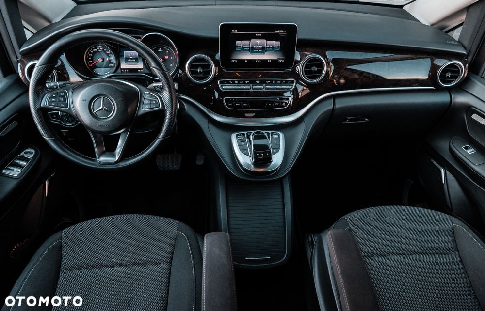 Mercedes-Benz Klasa V 250 d 4-Matic Avantgarde 7G-Tronic (d³ugi) - 16