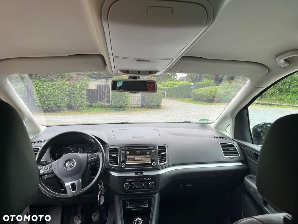 Volkswagen Sharan 2.0 TDI 4Mot Highline - 25