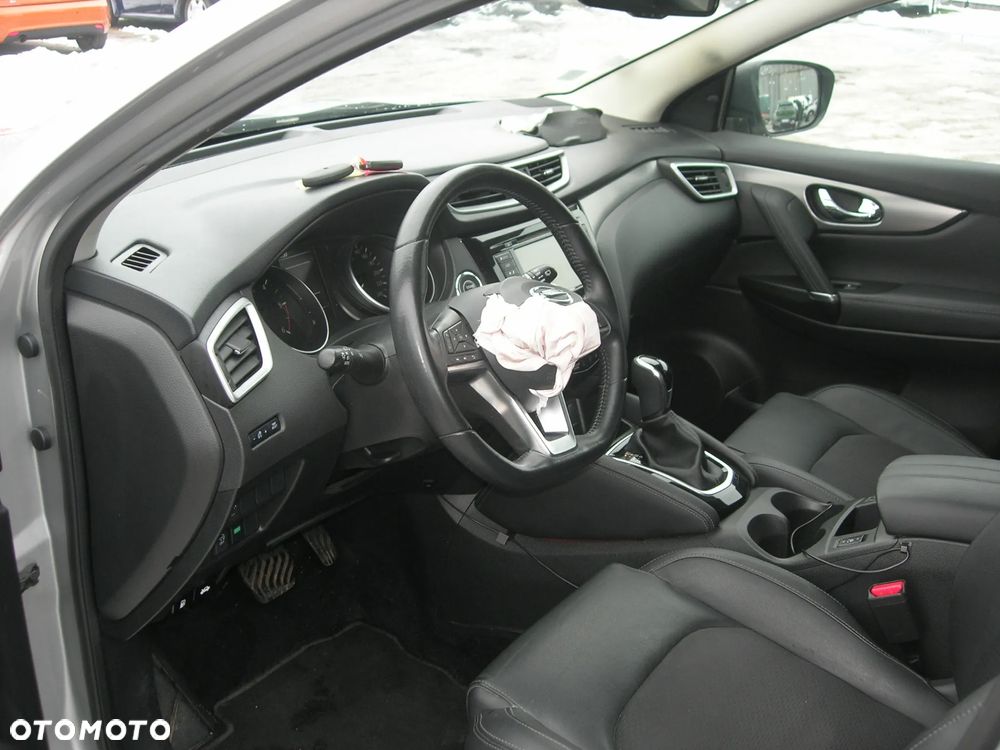 Nissan Qashqai 1.5 dCi DCT TEKNA+ - 13