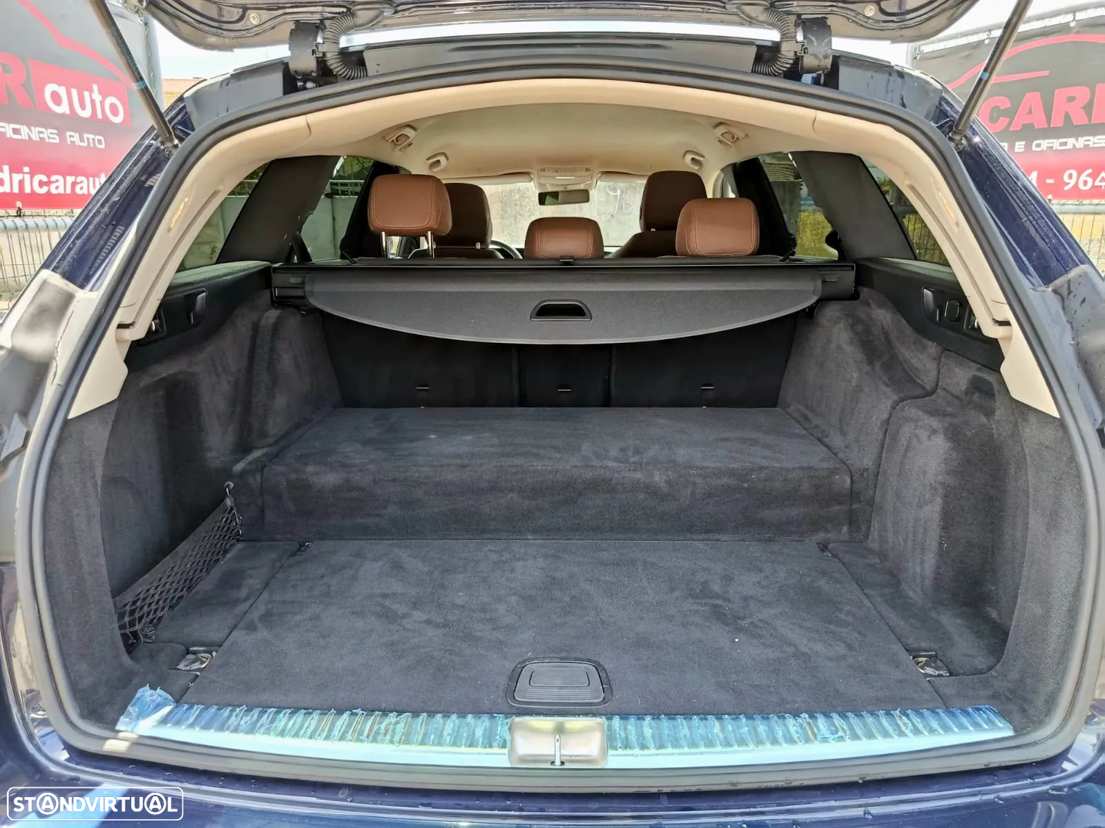 Mercedes-Benz E 300 de Avantgarde - 35