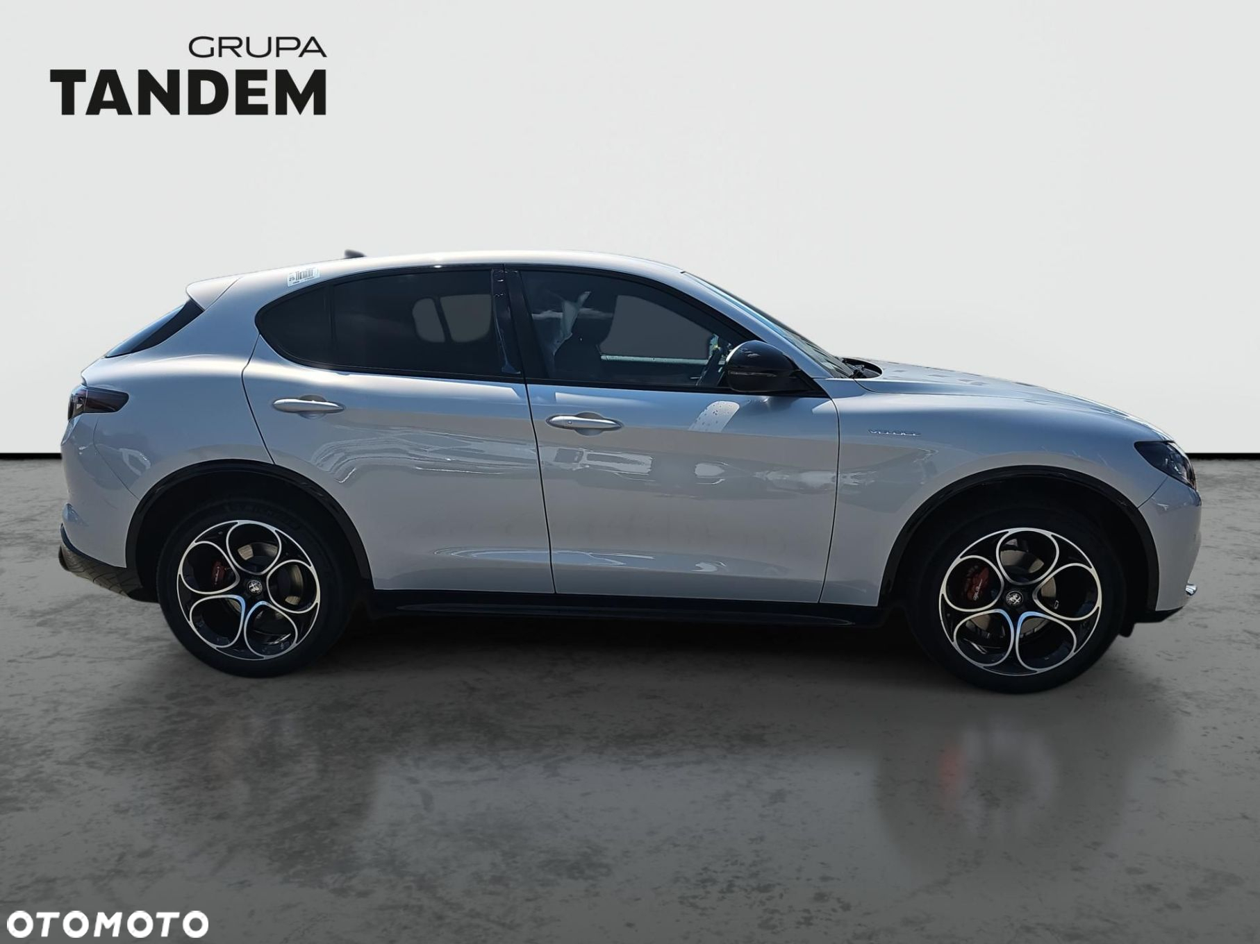 Alfa Romeo Stelvio - 4