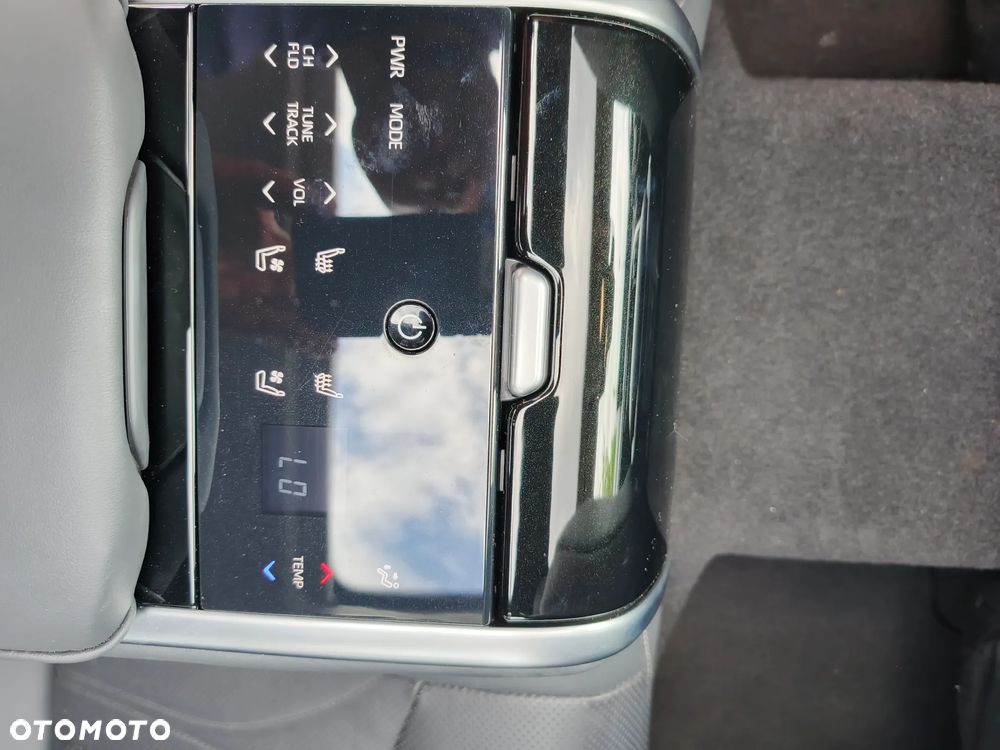 Toyota Mirai Advanced - 29