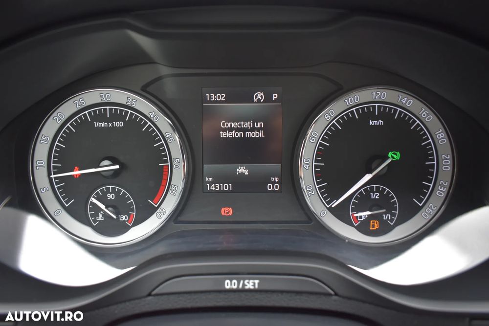 Skoda Karoq 2.0 TDI SCR 4x4 DSG Style - 36