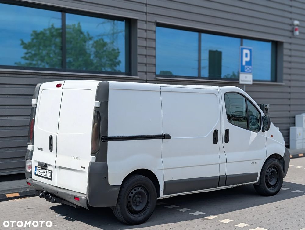 Renault Trafic - 2