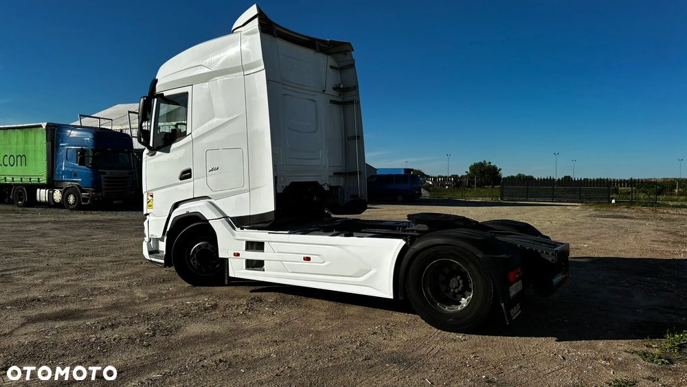 DAF XG - 10