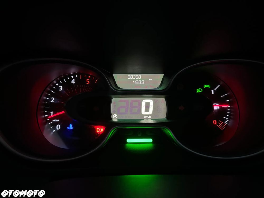 Renault Trafic - 15