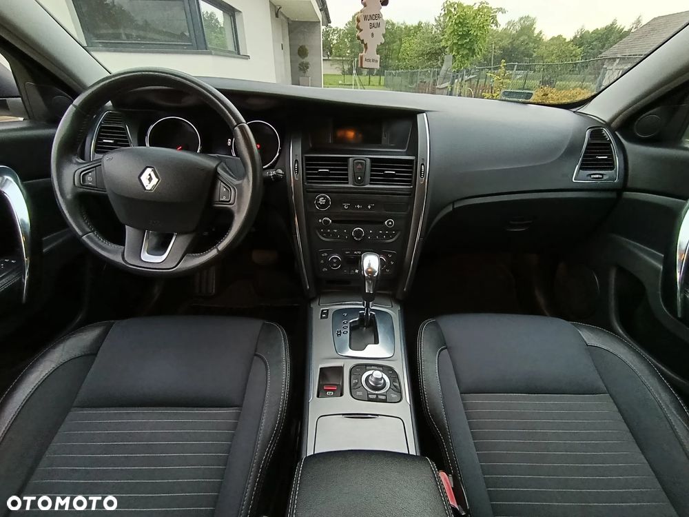 Renault Latitude 2.0 dCi Initiale - 14