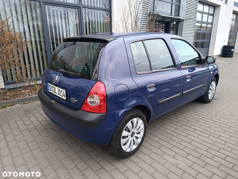 Renault Clio 1.2 16V 75 Dynamique - 5