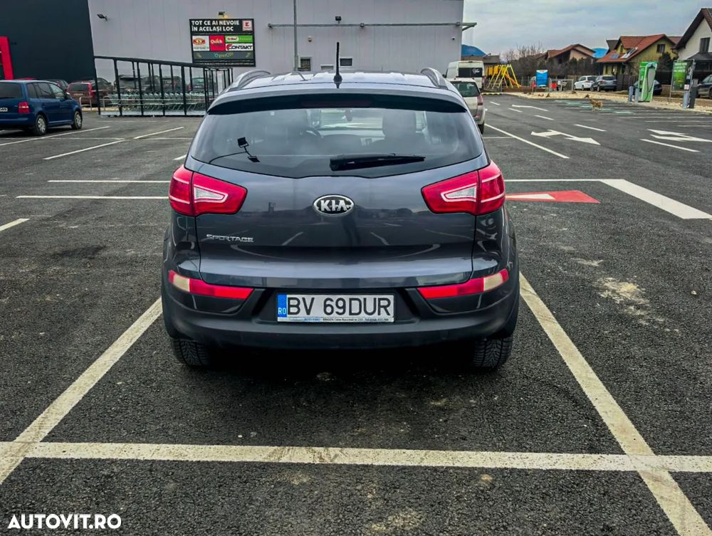 Kia Sportage 1.6 GSL MT 4x2 CLASSIC - 3