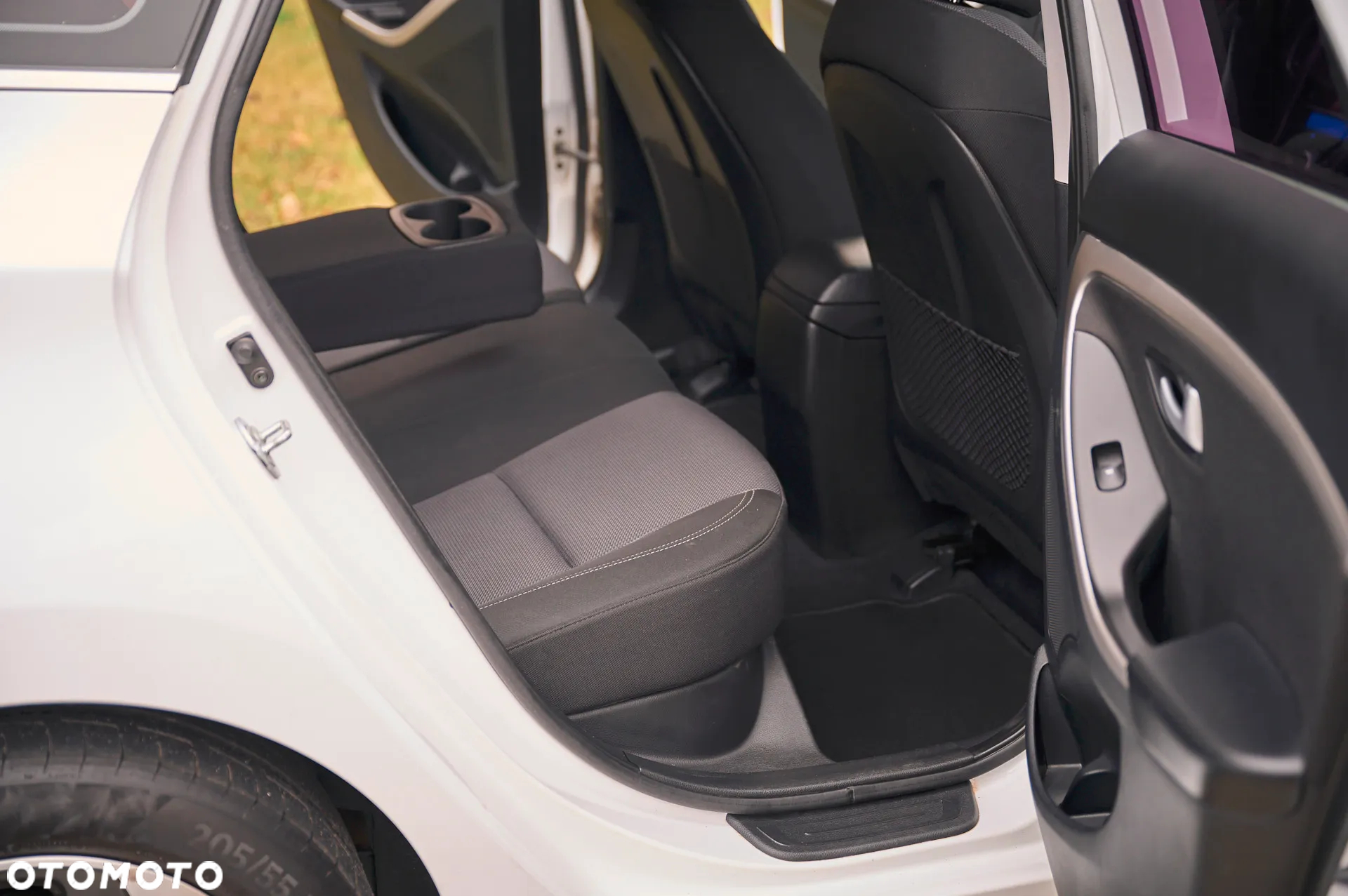 Hyundai i30 1.6 CRDi BlueDrive Comfort - 25