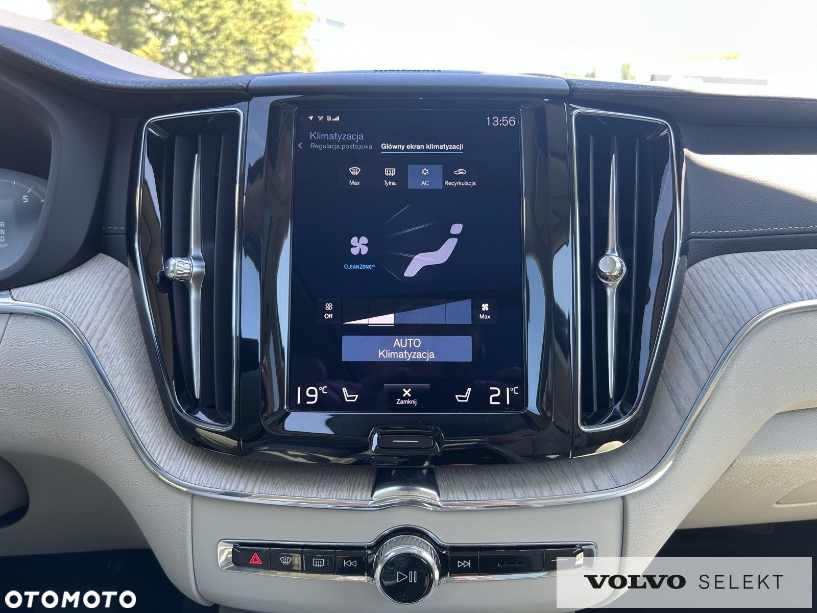 Volvo XC 60 - 16