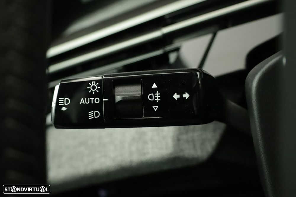 Peugeot 3008 1.2 Hybrid Allure e-DCS6 - 16