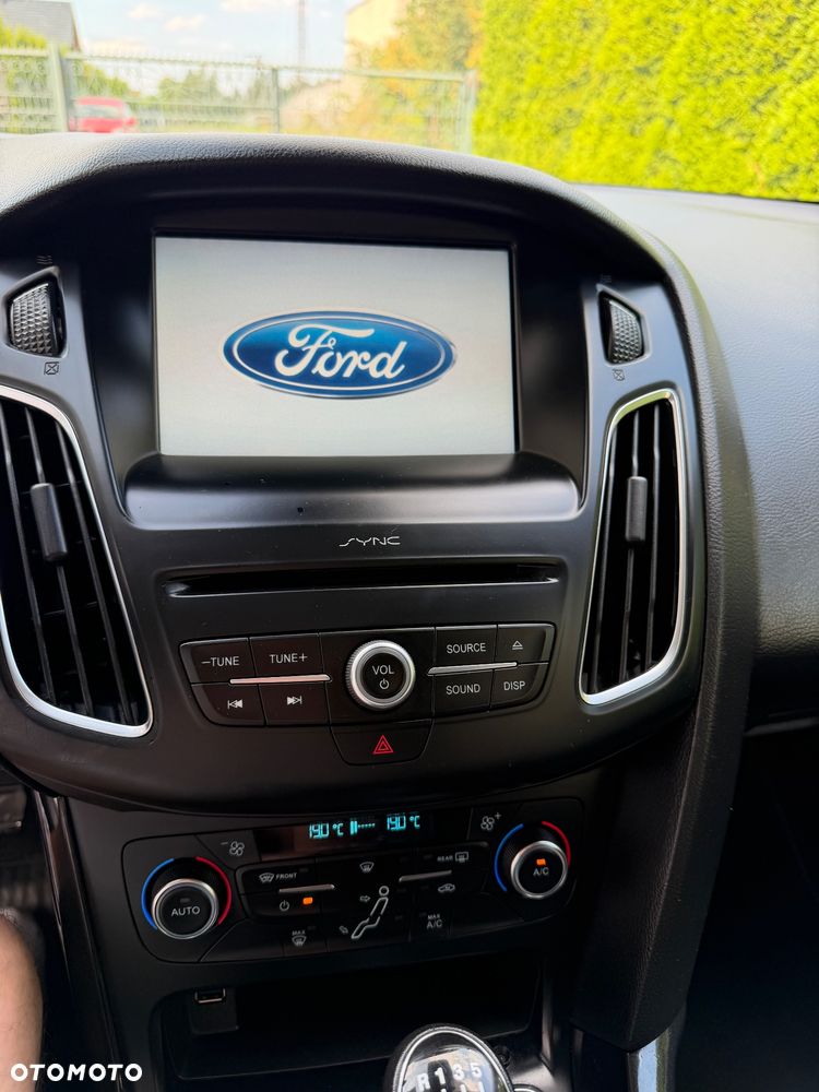 Ford Focus 1.5 EcoBoost Titanium ASS - 17