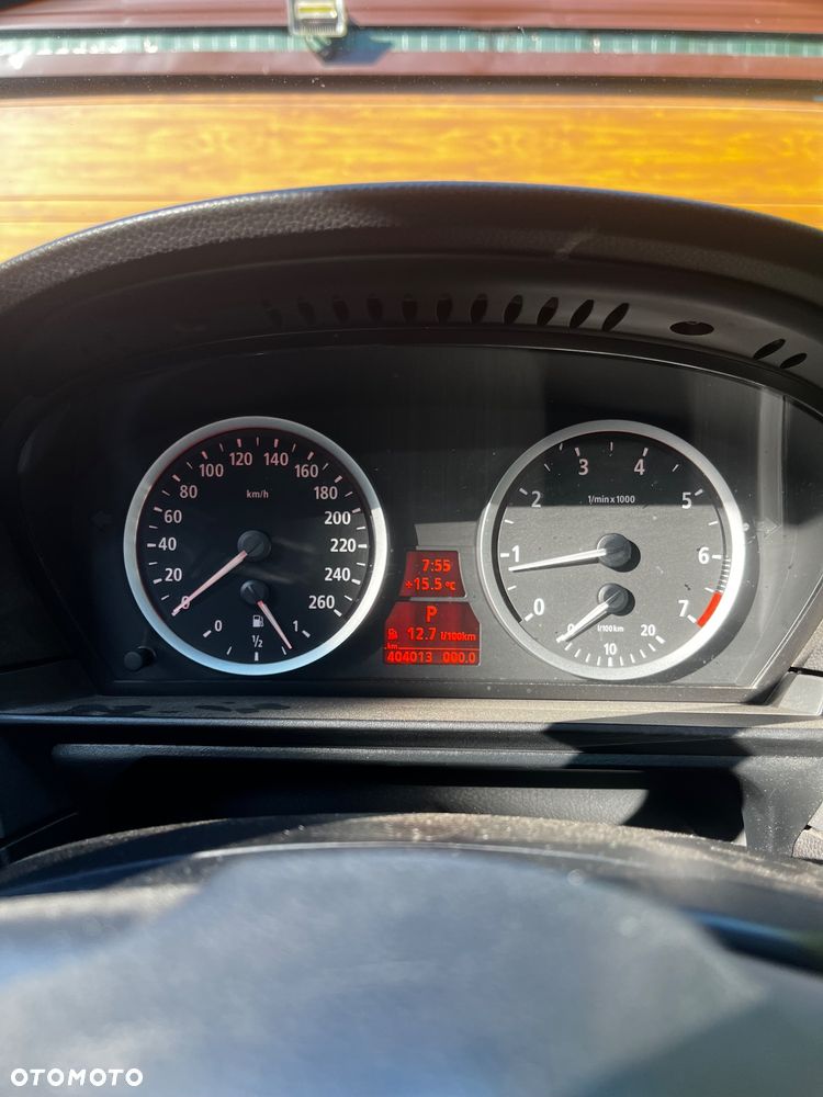 BMW Seria 5 ver-525i - 17