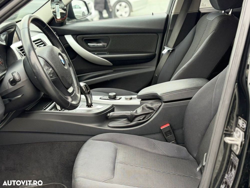 BMW Seria 3 320d xDrive Aut. - 8