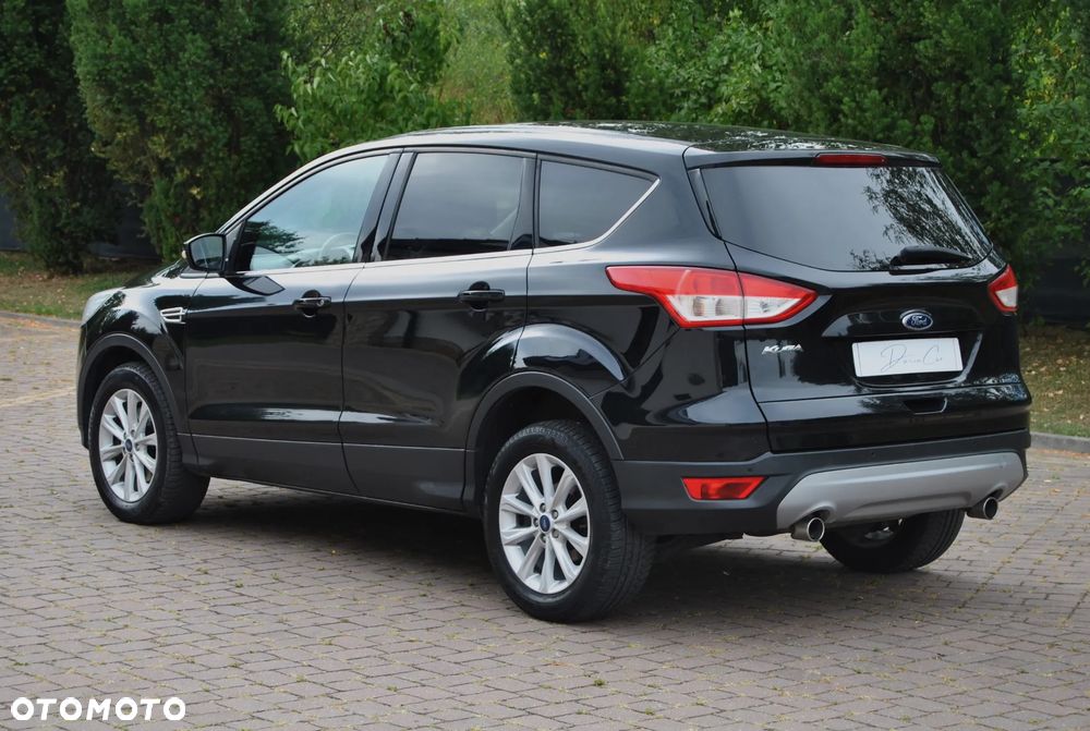 Ford Kuga 2.0 TDCi 4x2 Titanium - 4