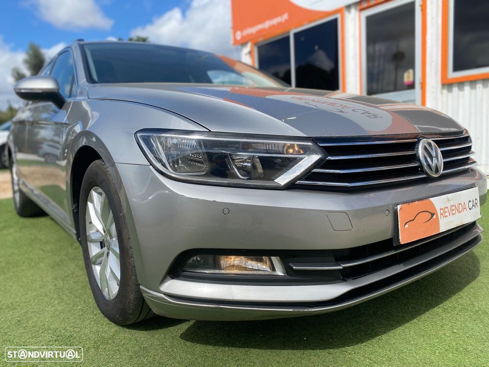 VW Passat Variant 1.6 TDI BlueMotion - 17