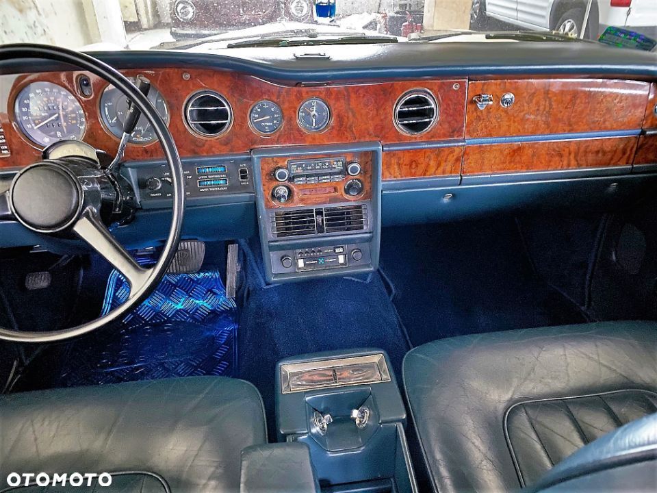 Rolls-Royce Silver Shadow - 11