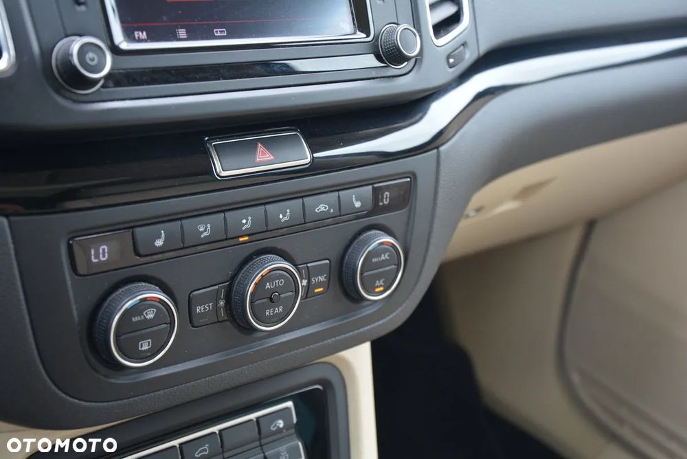 Volkswagen Sharan - 18