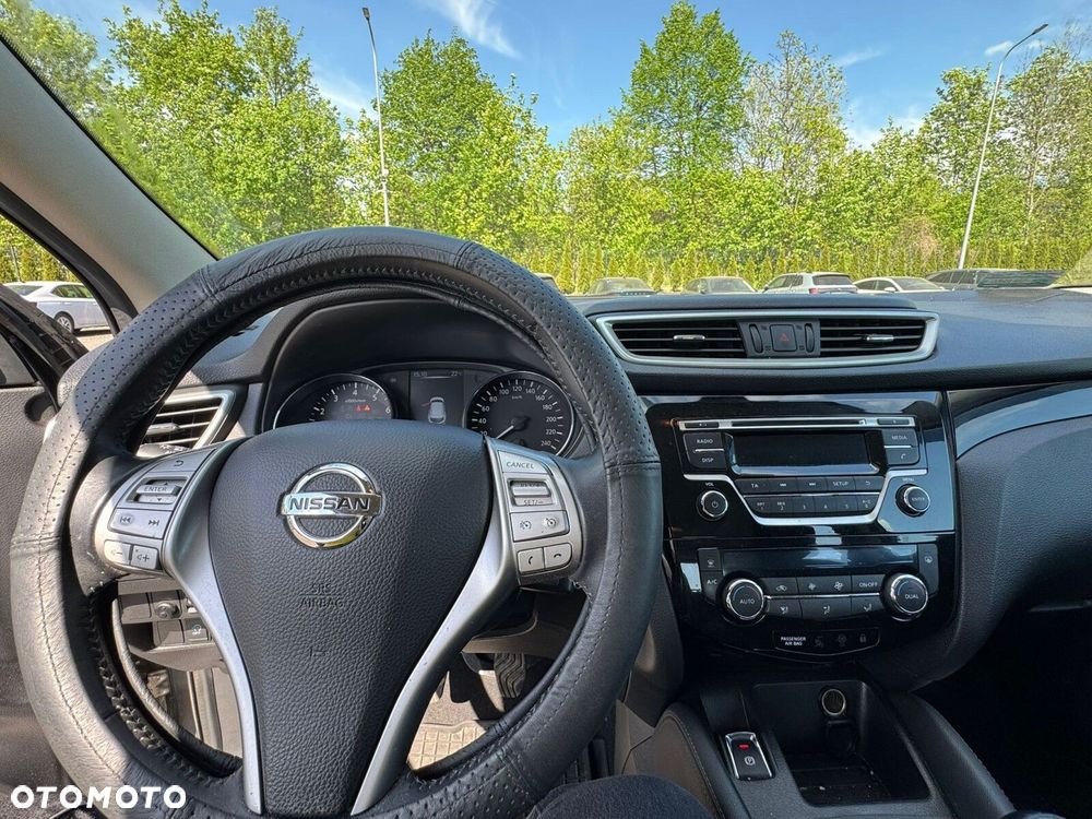Nissan Qashqai 1.2 DIG-T Acenta EU6 - 11