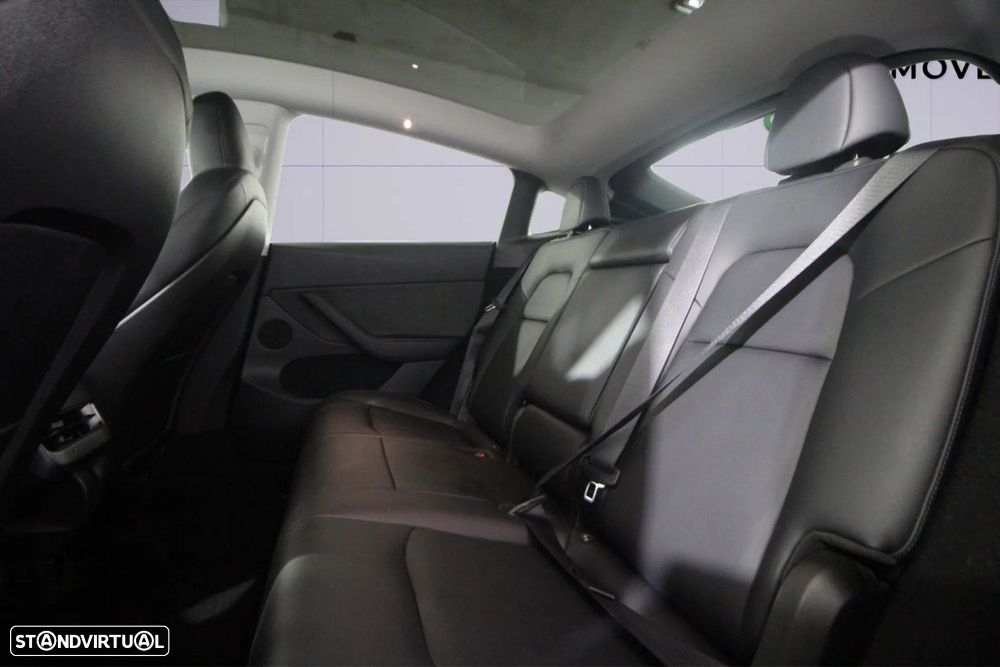 Tesla Model Y Standard - 11