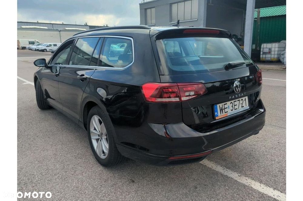 Volkswagen Passat Variant 2.0 TSI Business DSG - 4