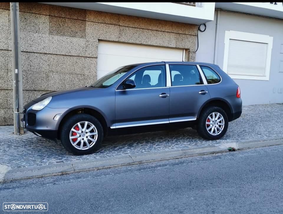 Porsche Cayenne Turbo - 4