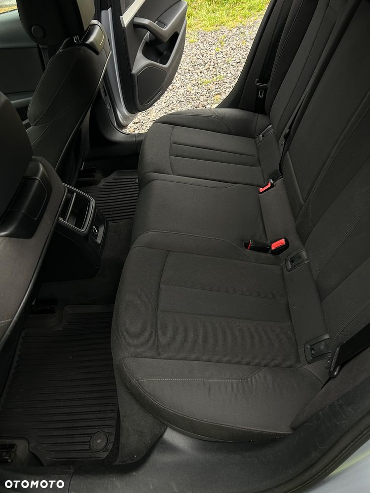 Audi A4 Avant 40 TDI S tronic - 10