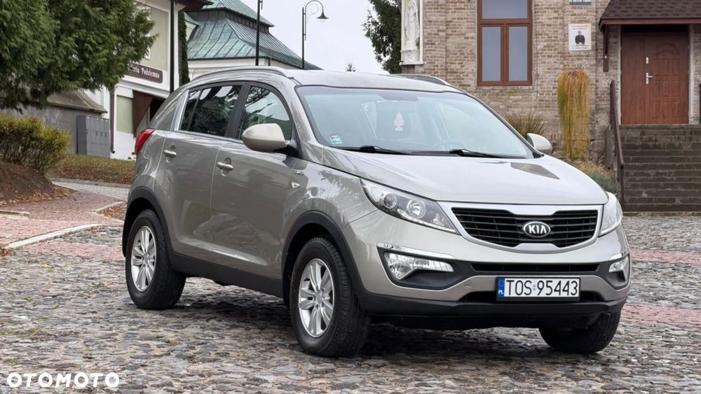 Kia Sportage - 16