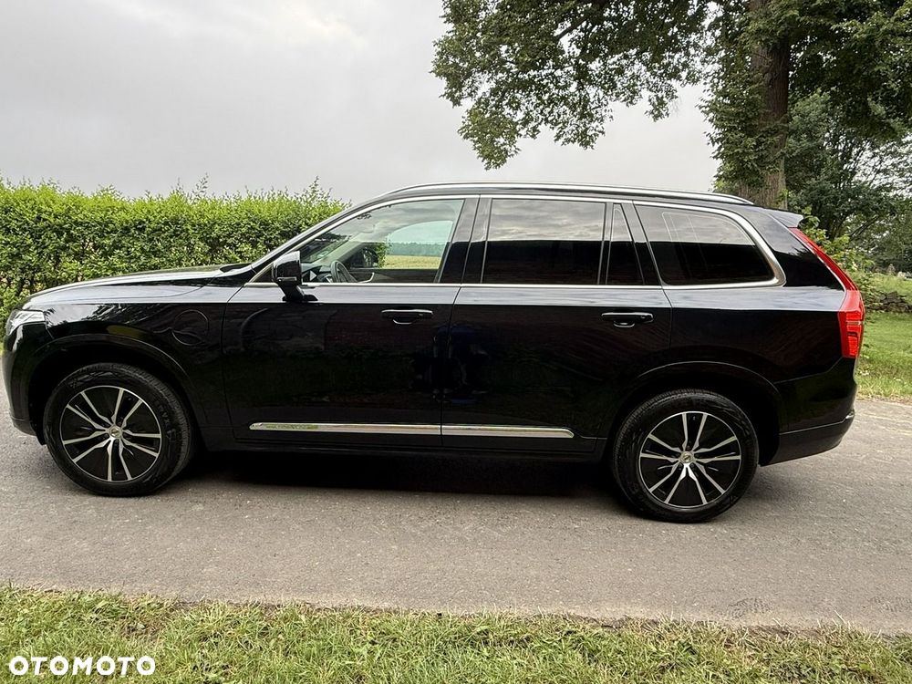 Volvo XC 90 T8 AWD Plug-In Hybrid Core 7os - 9