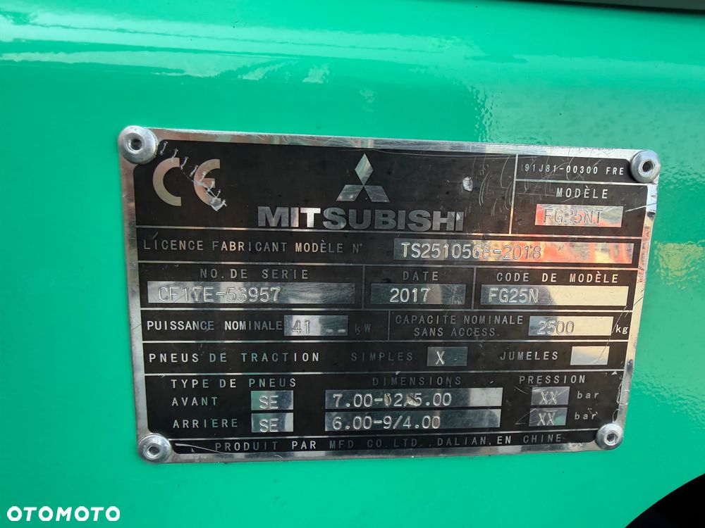 Mitsubishi FG25NT - 11