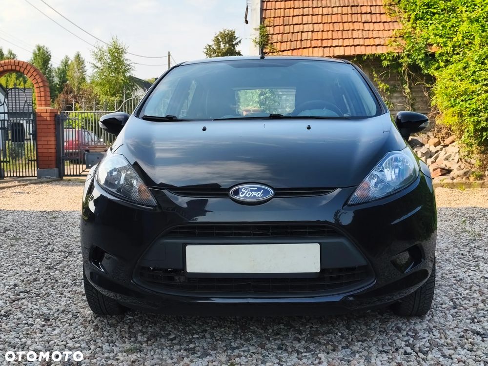 Ford Fiesta 1.25 Champions Edition - 4