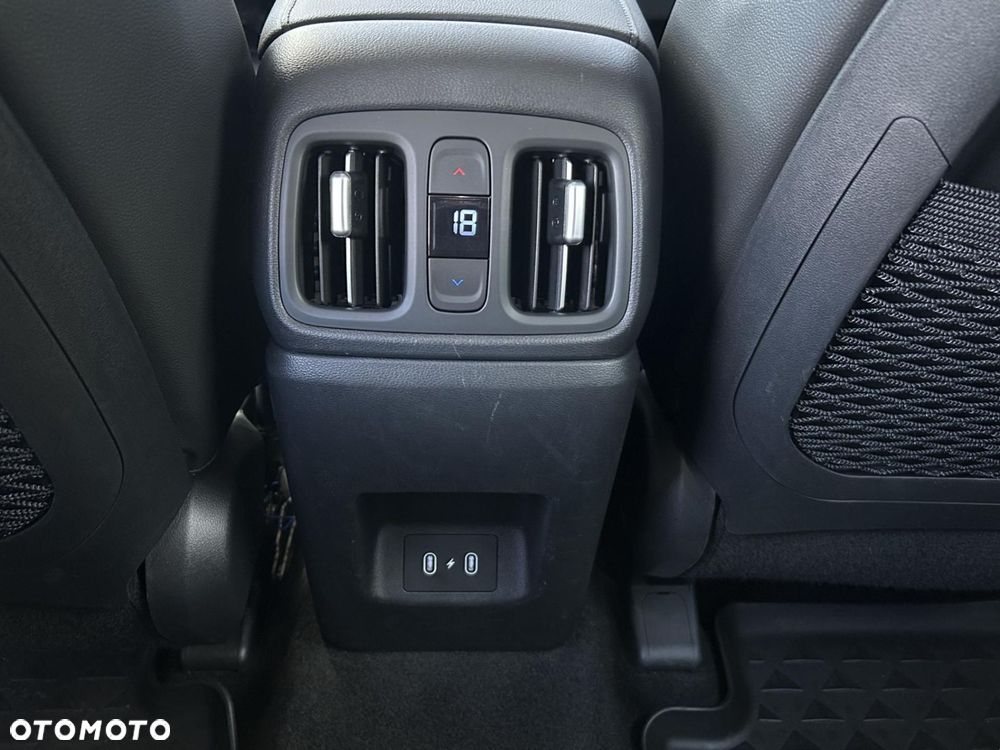 Hyundai Tucson 1.6 T-GDi HEV Platinum 2WD - 19