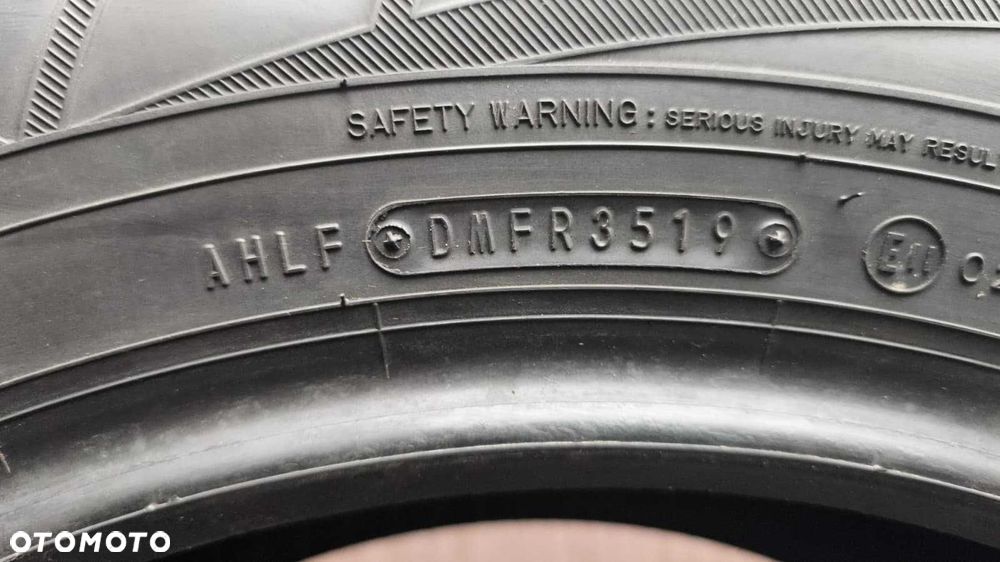 4 sztuki opony zima 215/65/17 FALKEN  (OL648/OH) - 4