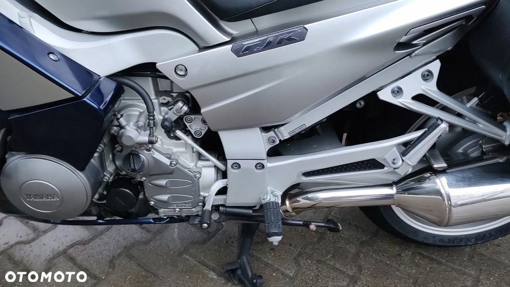Yamaha FJR - 15