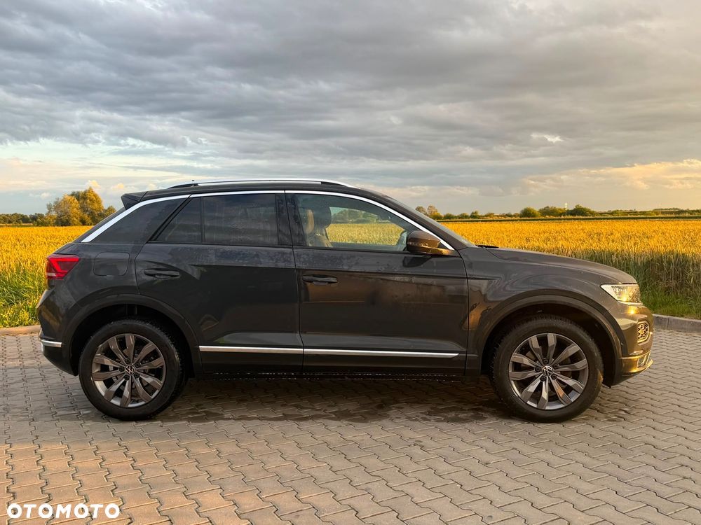 Volkswagen T-Roc - 2