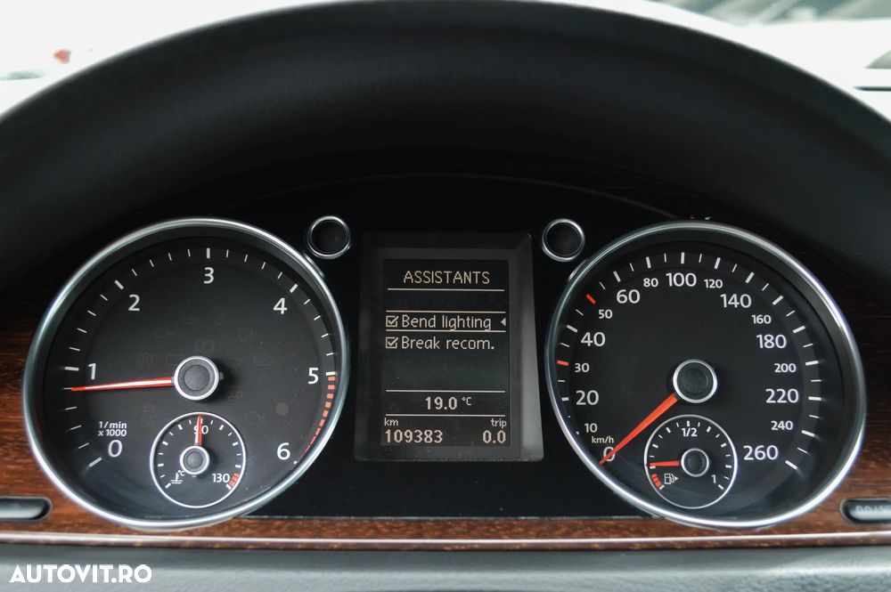 Volkswagen Passat 2.0 TDI DPF 4Motion Highline - 7