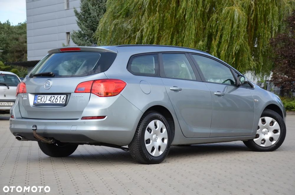 Opel Astra - 9