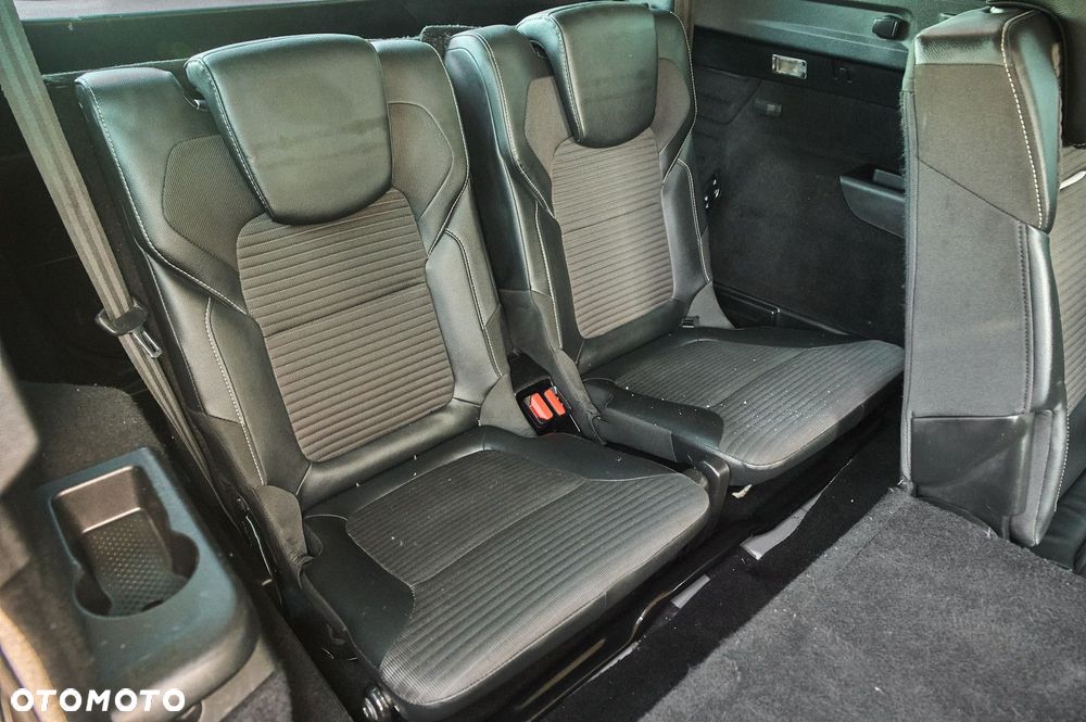 Renault Grand Scenic - 24