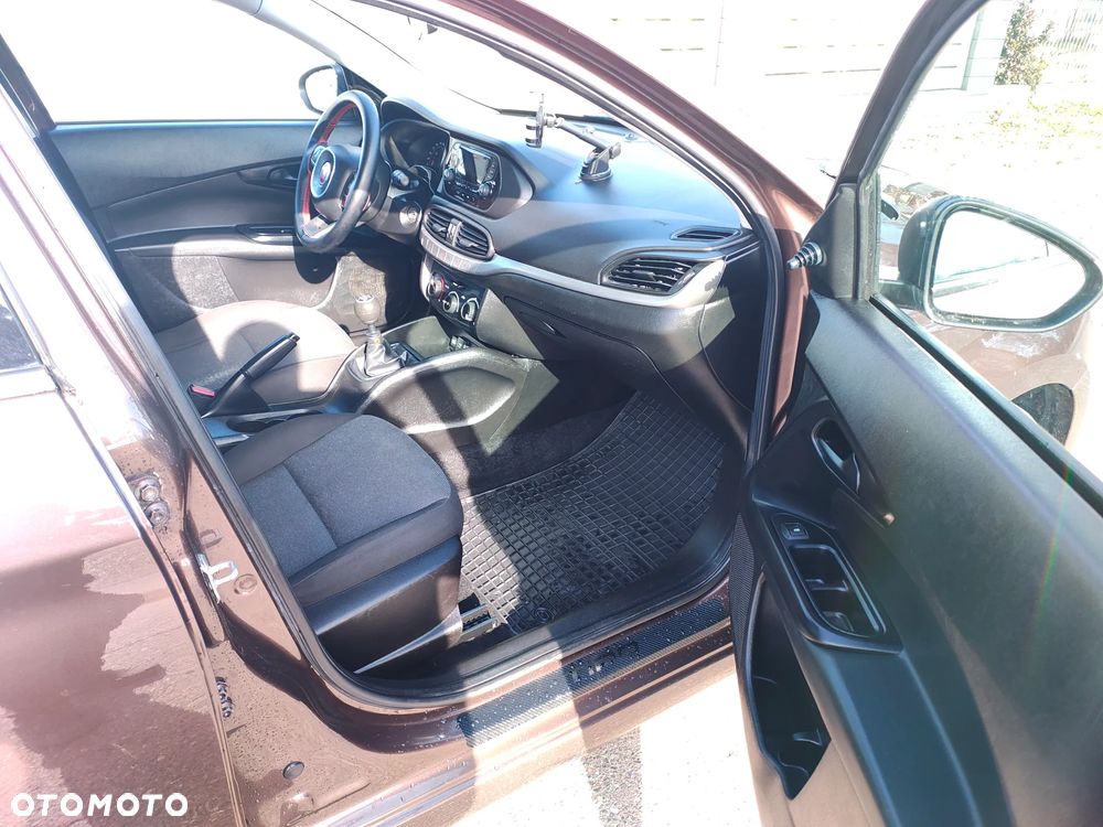 Fiat Tipo 1.4 Classic - 11
