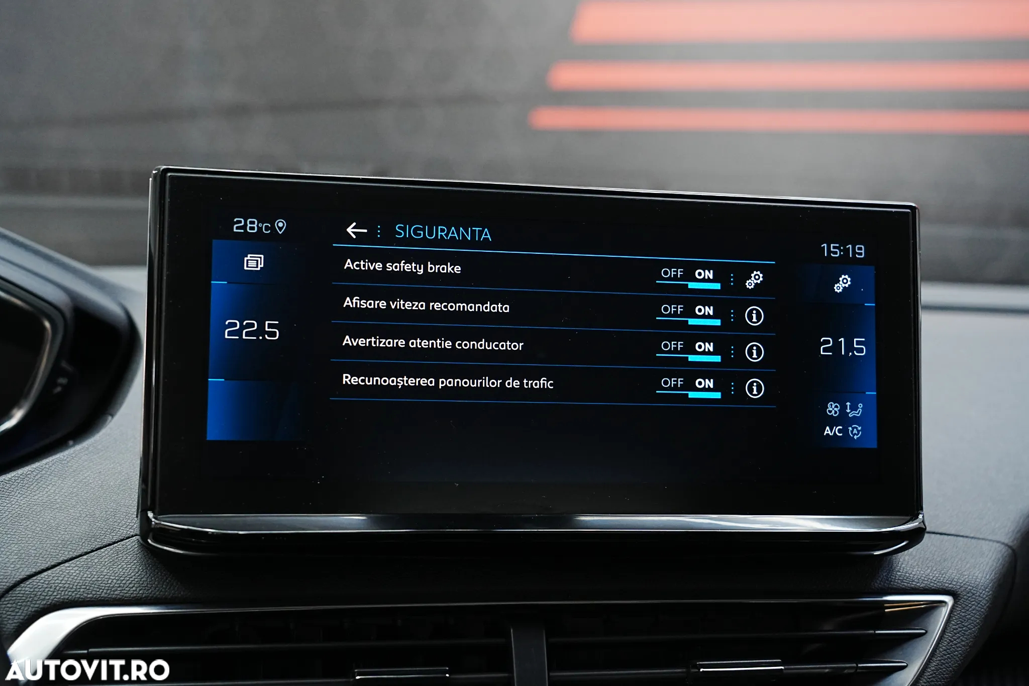 Peugeot 3008 BlueHDi 130 Stop & Start EAT8 Active Business-Paket - 27