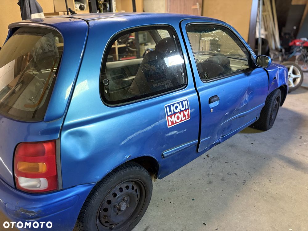 Nissan Micra - 4